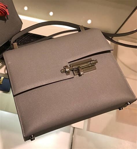 YAY or NAY: Hermes Introduces the Verrou Shoulder .